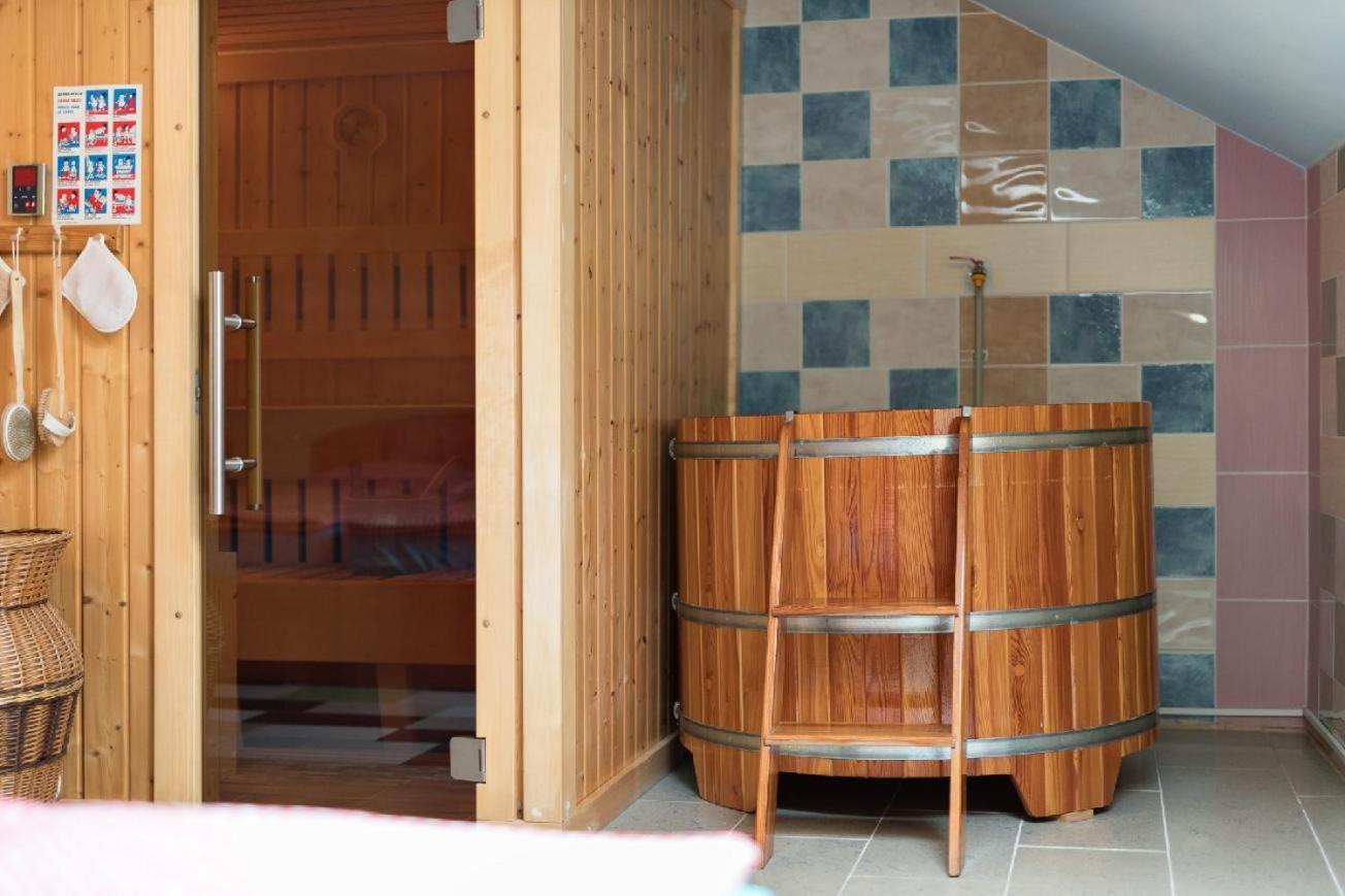 Wellness Club Puclice Exterior foto